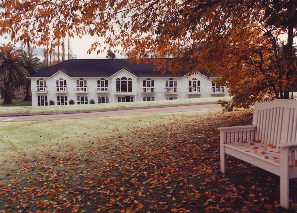 Wallaceville Motor Lodge Upper Hutt Exterior foto